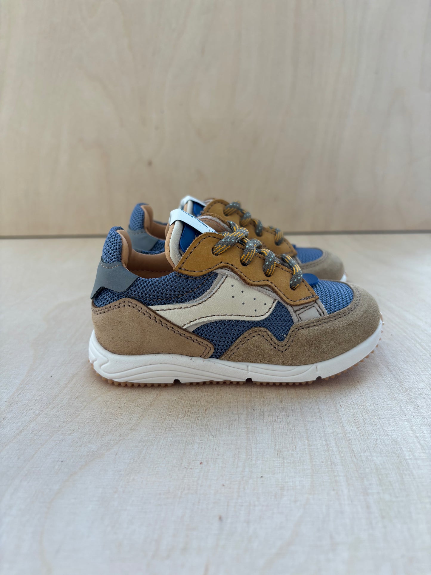 Ocra eerste runner blauwe beige
