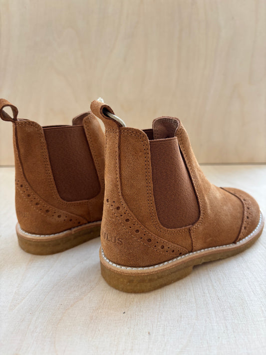 Angulus - chelsea boot lace pattern - cognac