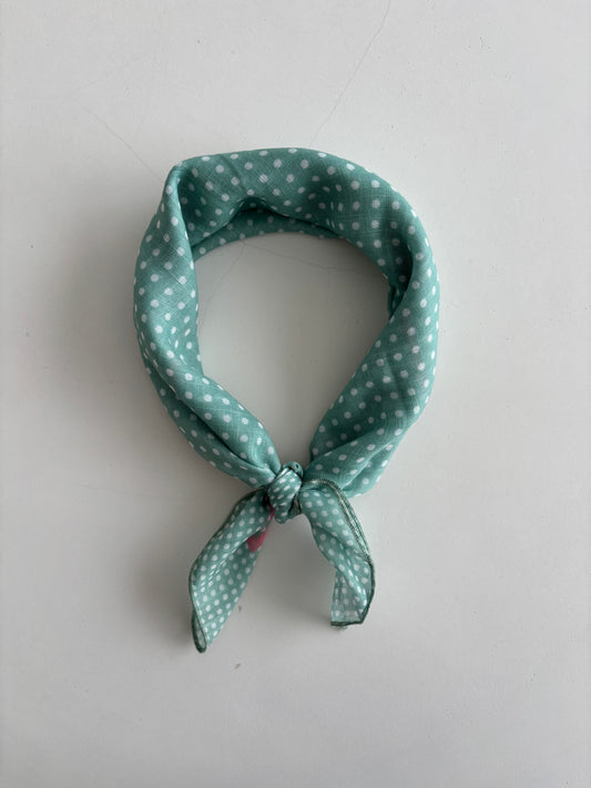 Sjaaltje polka dots groen