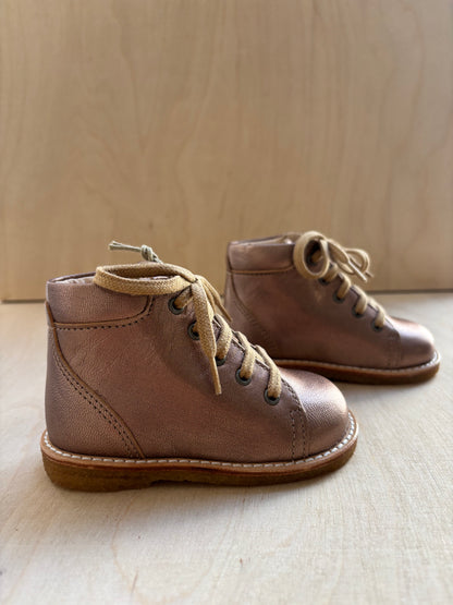 Angulus veterbottine rose leather