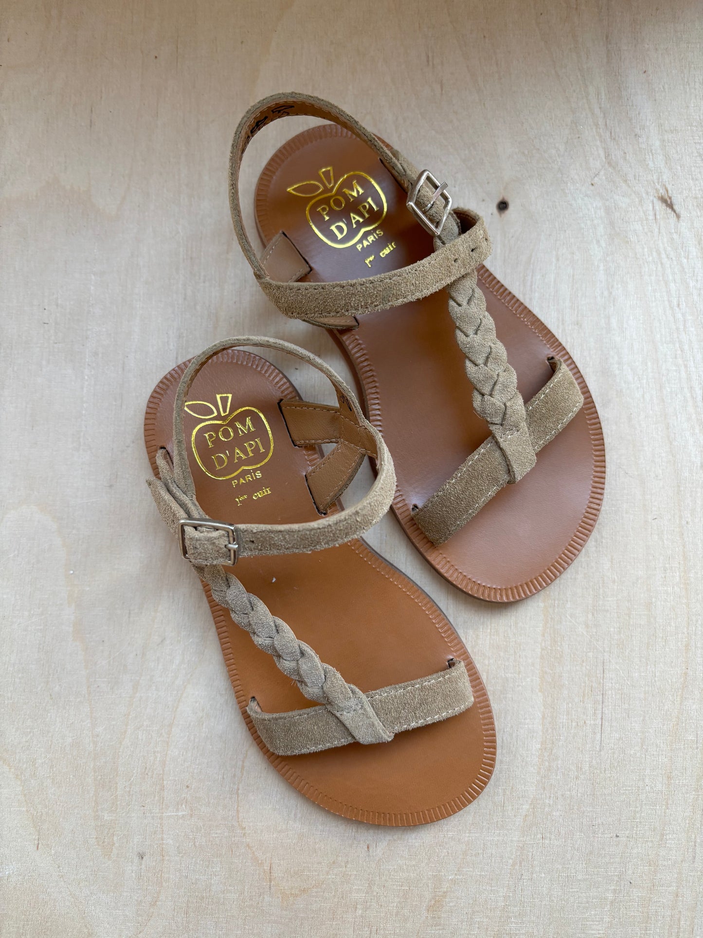 Pom d'api sandaal plagette antik - velours avana