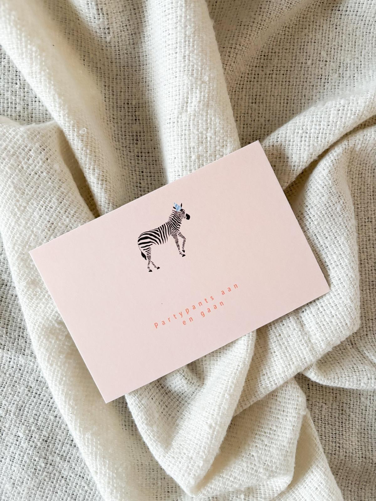 Wenskaart 'Party pants'