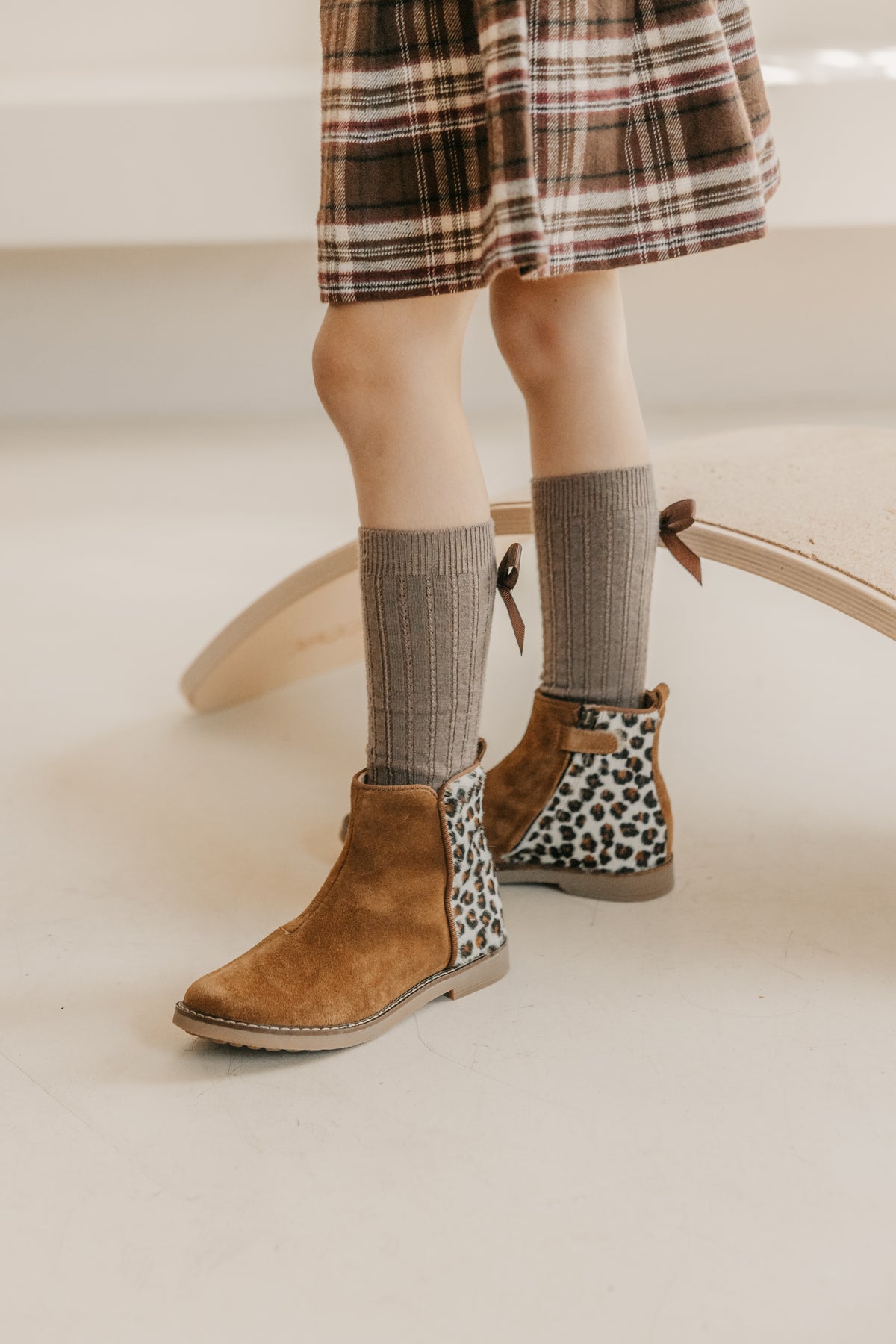 Pom d'api enkellaarsje velours pony - tabac leopard