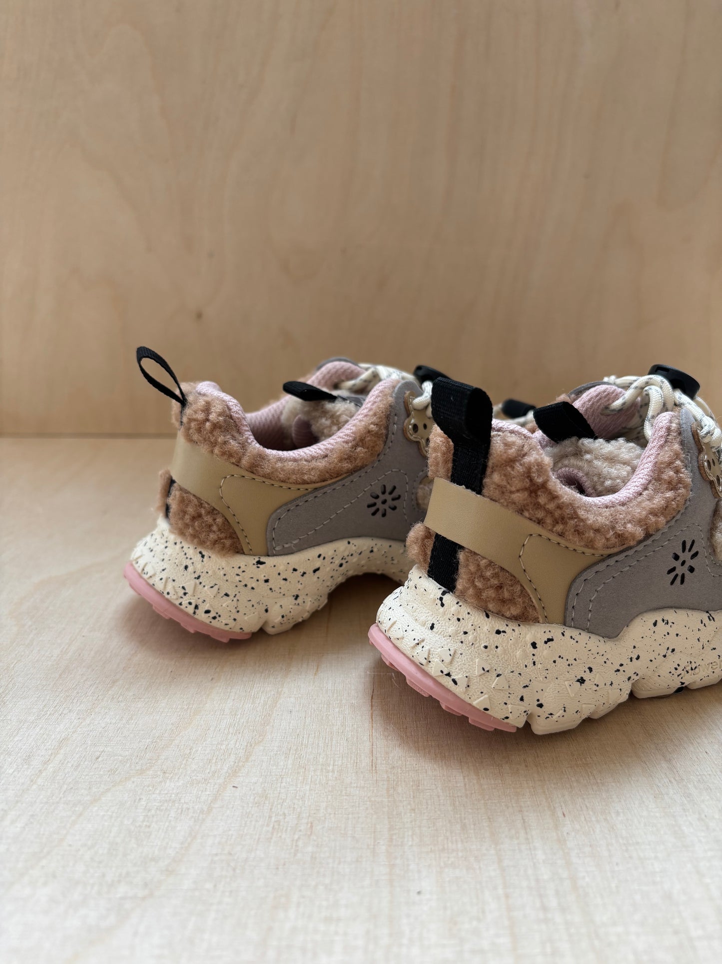 Flower mountain teddy sand - beige