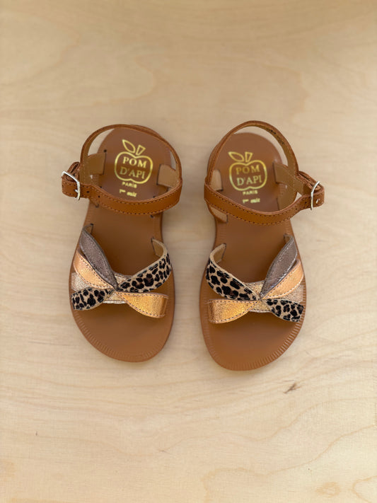 Pom d’api plagette oto nappa leo