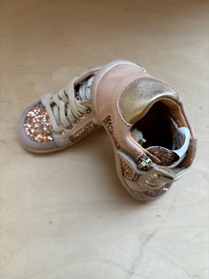Ocra eerste stapper sneaker ruby glitter