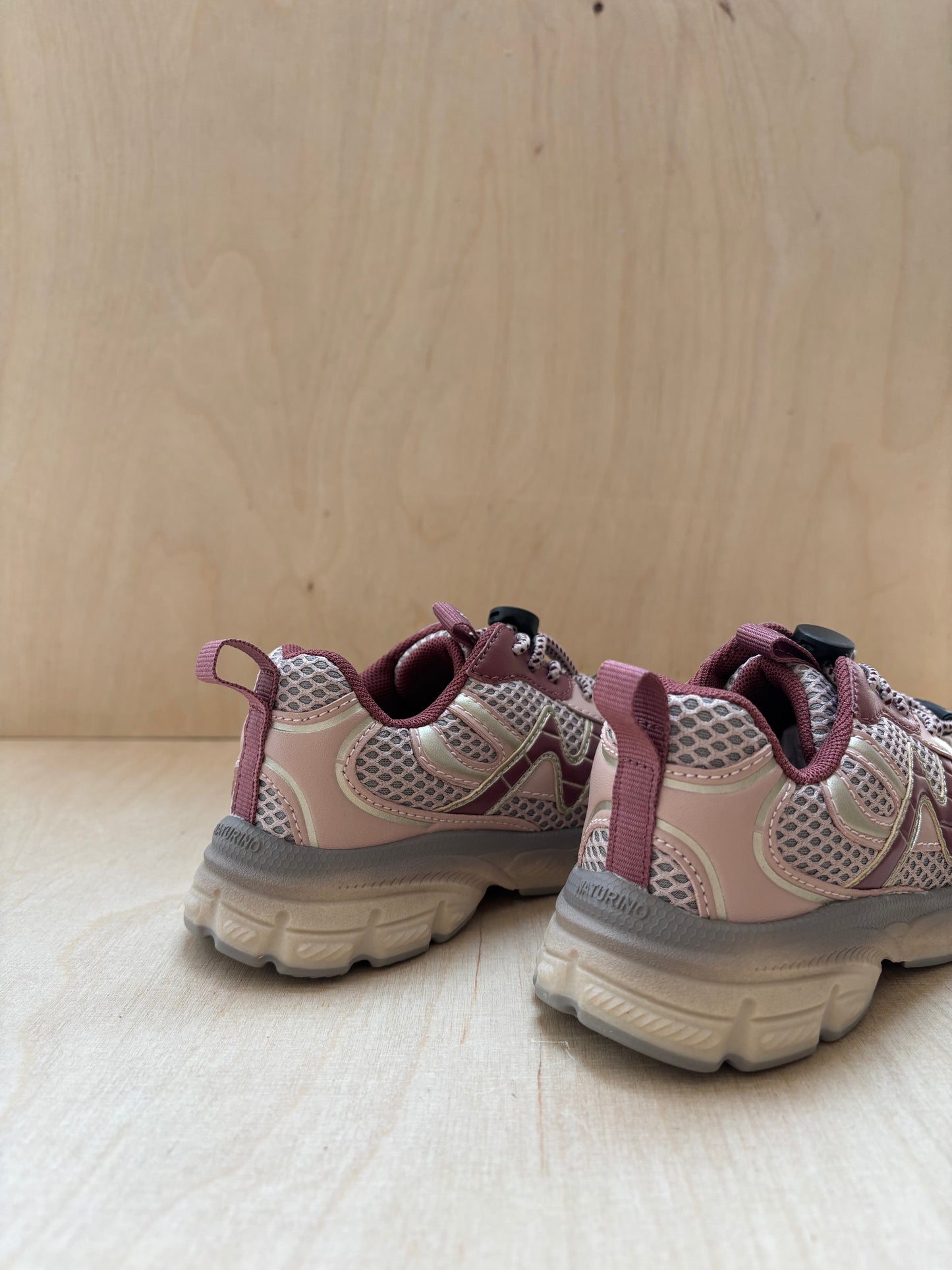 Naturino wave runner cipria - platinum - prune