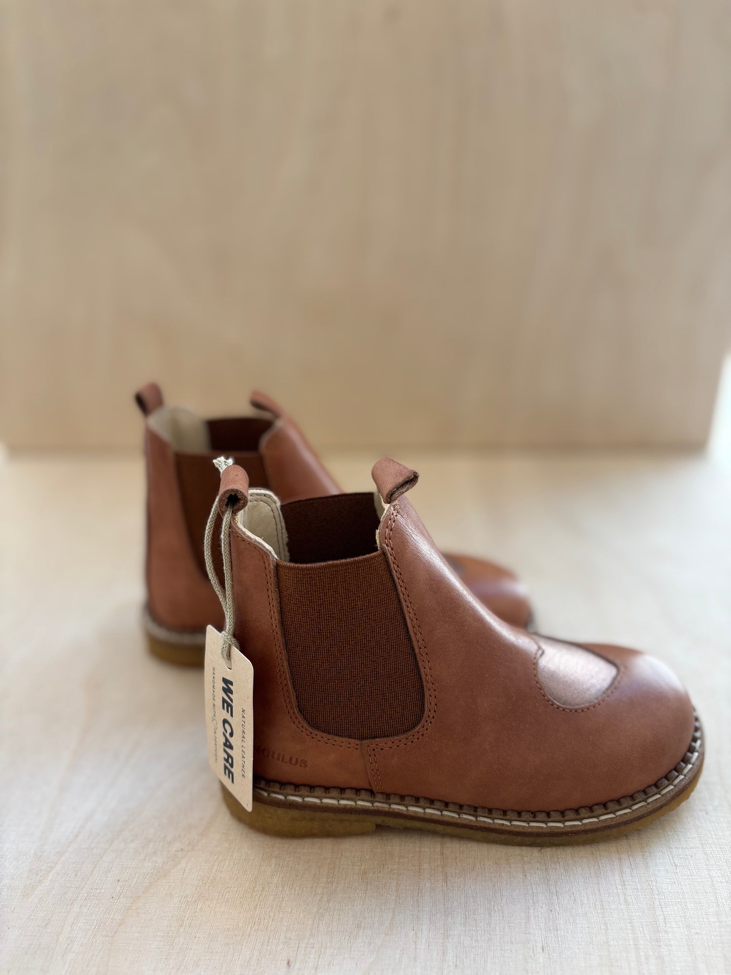 Chelsea boot - tan - oat milk - cognac