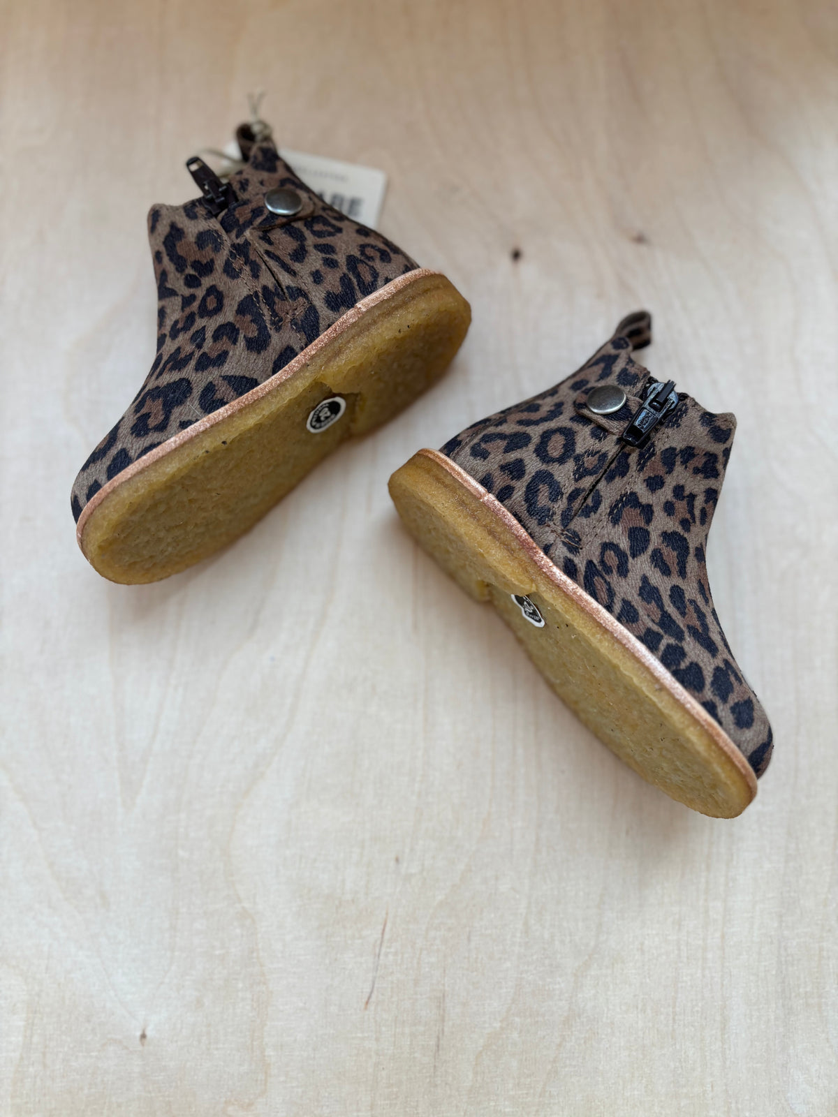 Angulus - beginner's chelsea boot - leopard