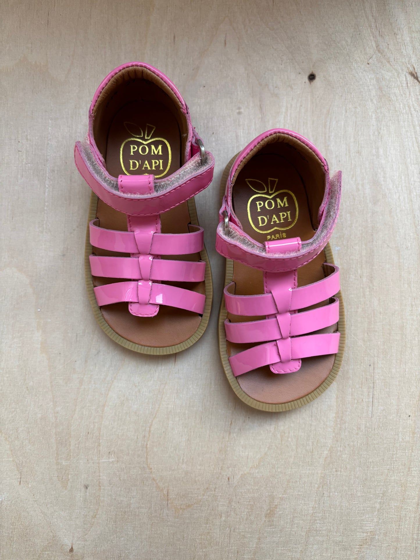 Pom d'api stapsandaal bubblegum - poppy strap