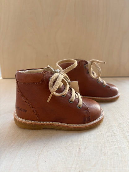 Angulus veterbottine cognac leather