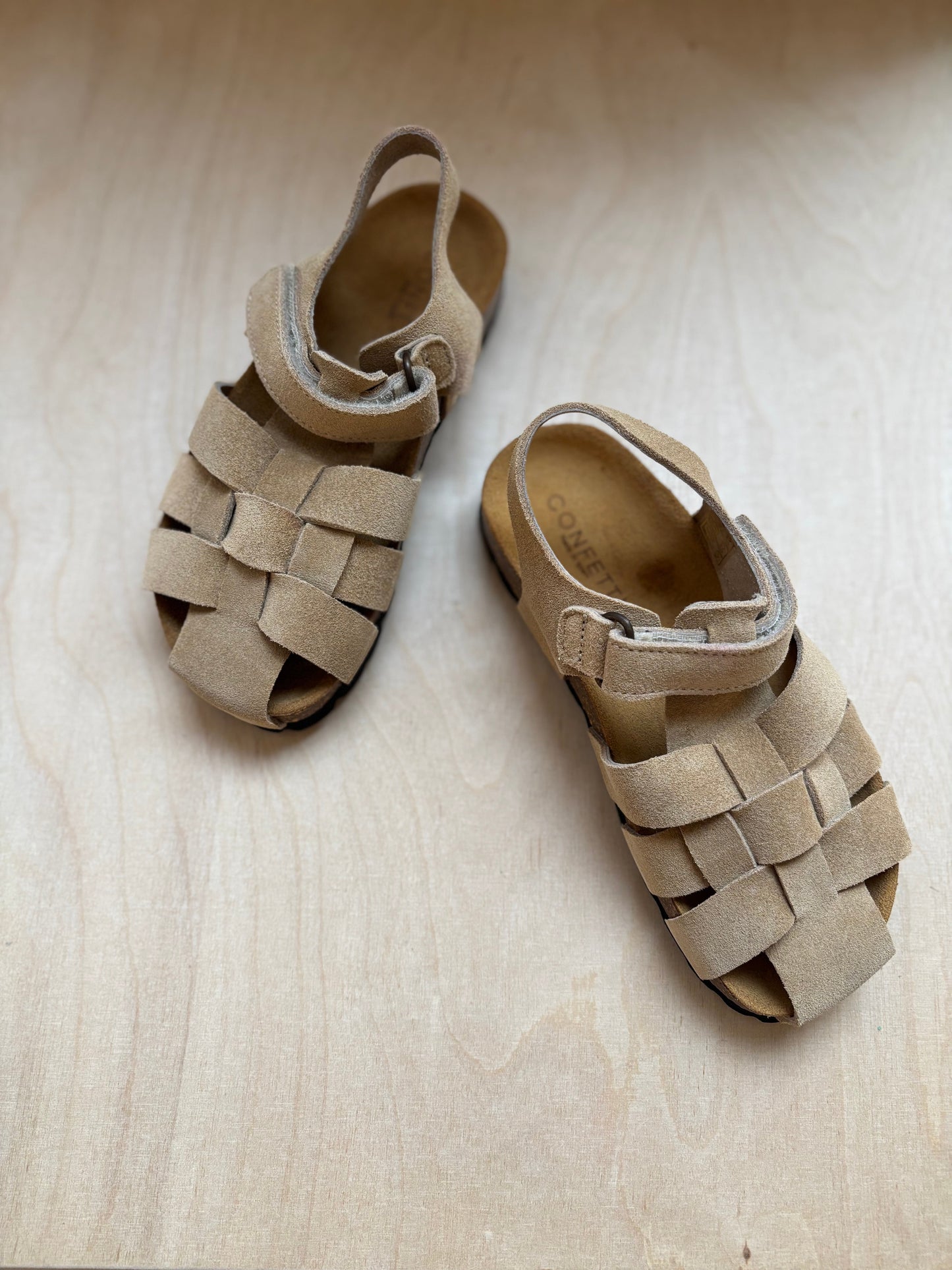 Confetti sandaal suede taupe