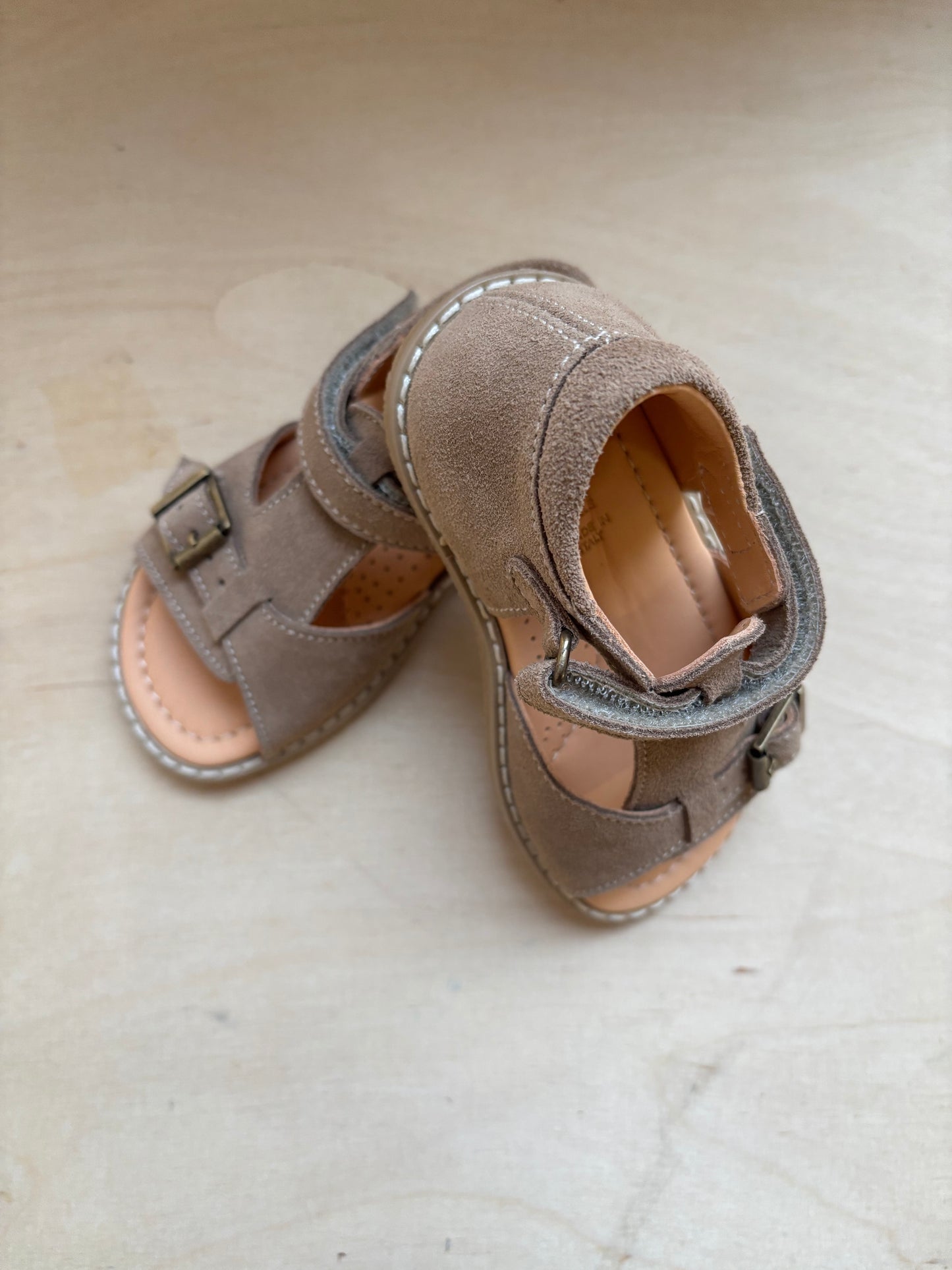 Ocra sandaal lou tabacco