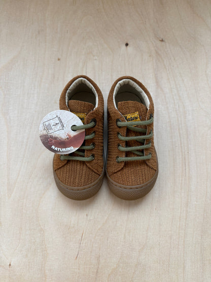 Naturino cocoon woven brown - sand groene veters