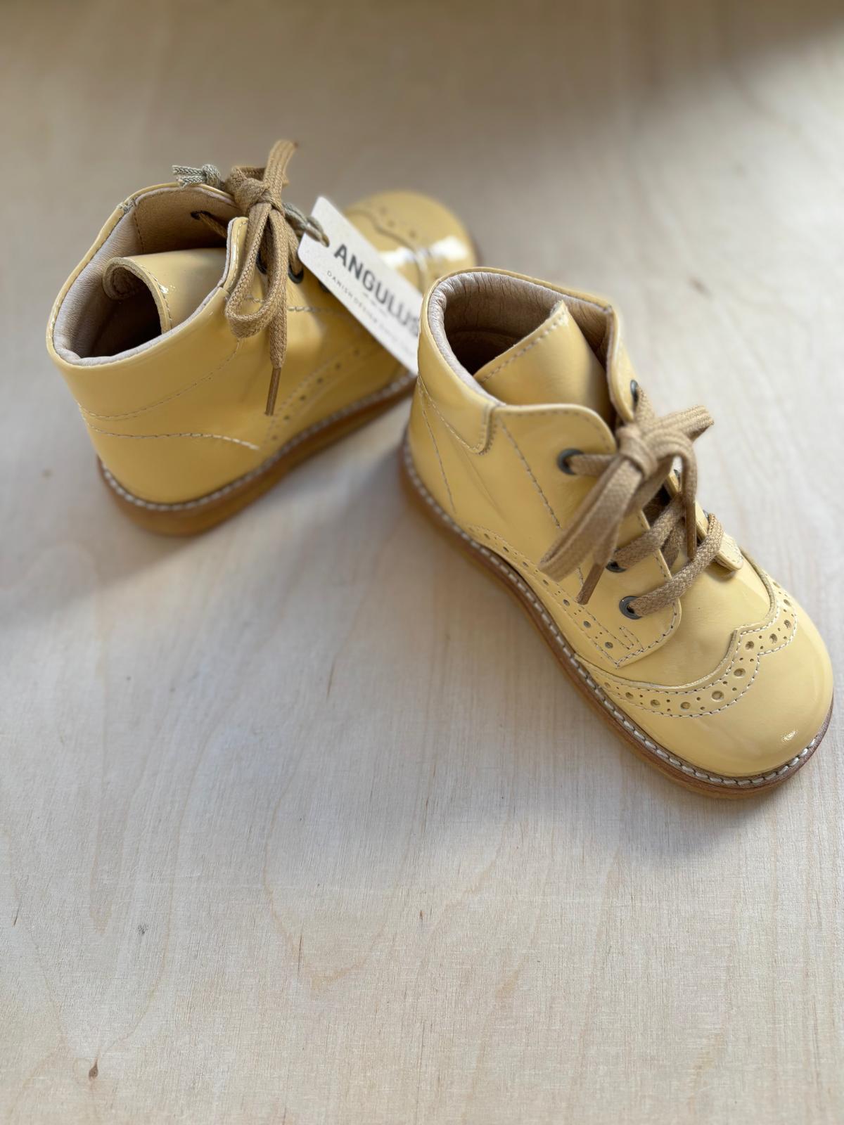 Angulus eerste stapper bottine geel