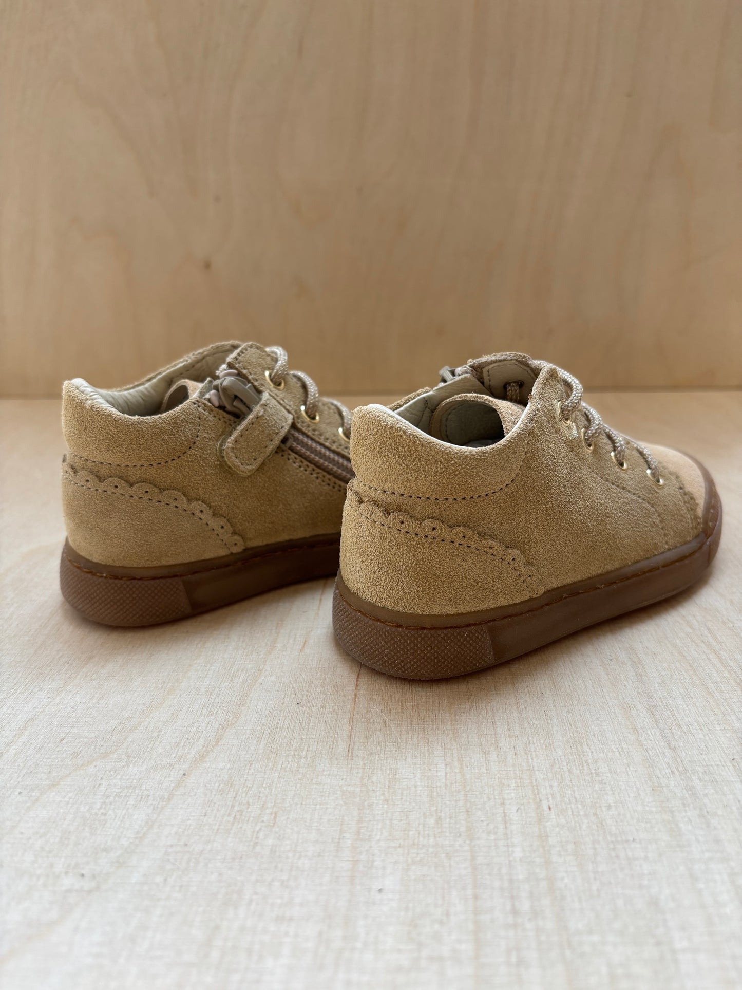 Falcotto eerste stap sneakertje  suede sand - vanilla