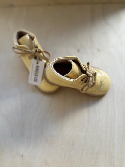 Angulus eerste stapper bottine geel
