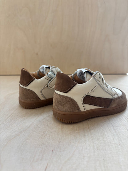 Ocra eerste stapper sneaker ron tabacco wit