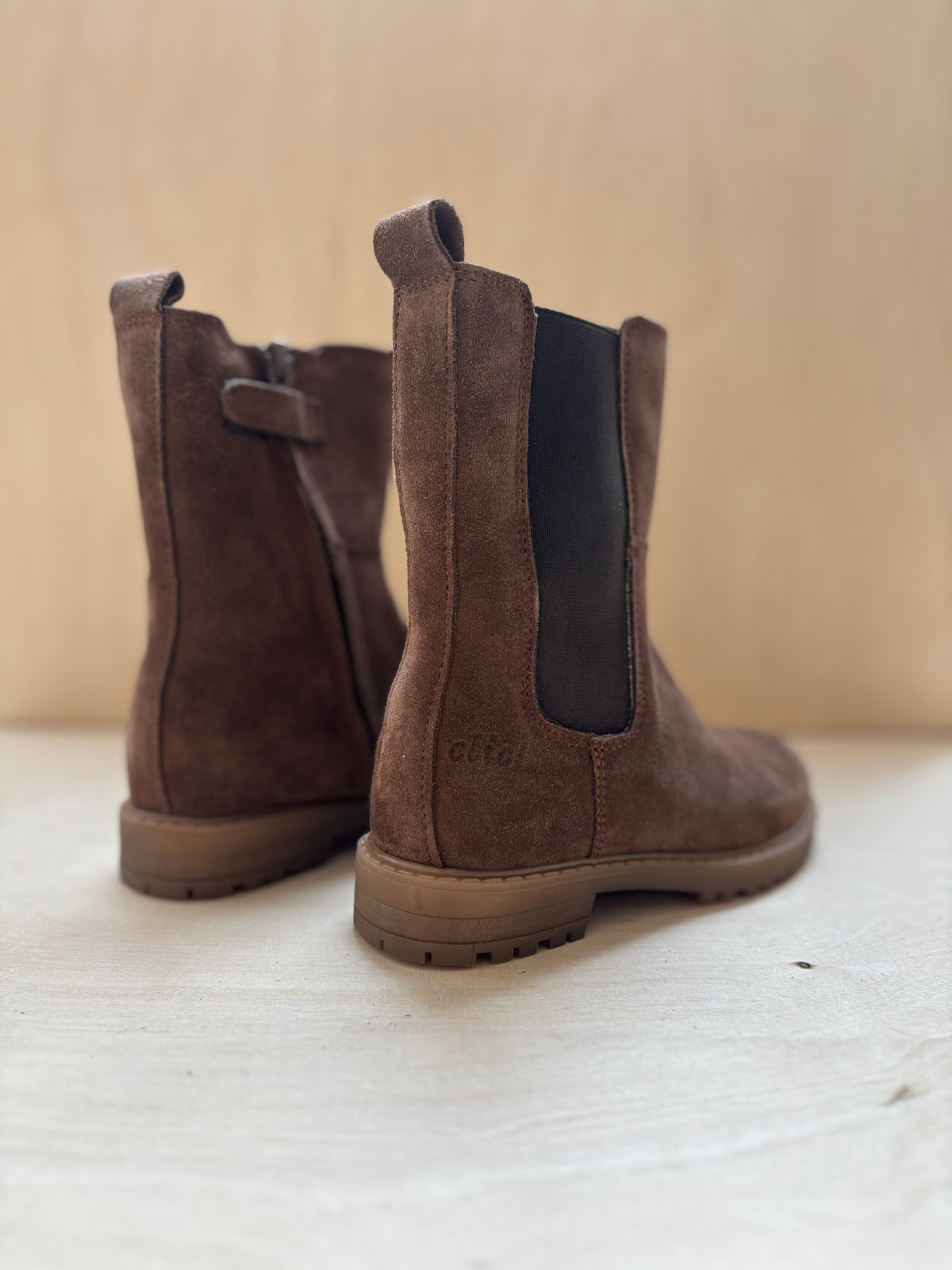 Halfhoog laarsjes bruin