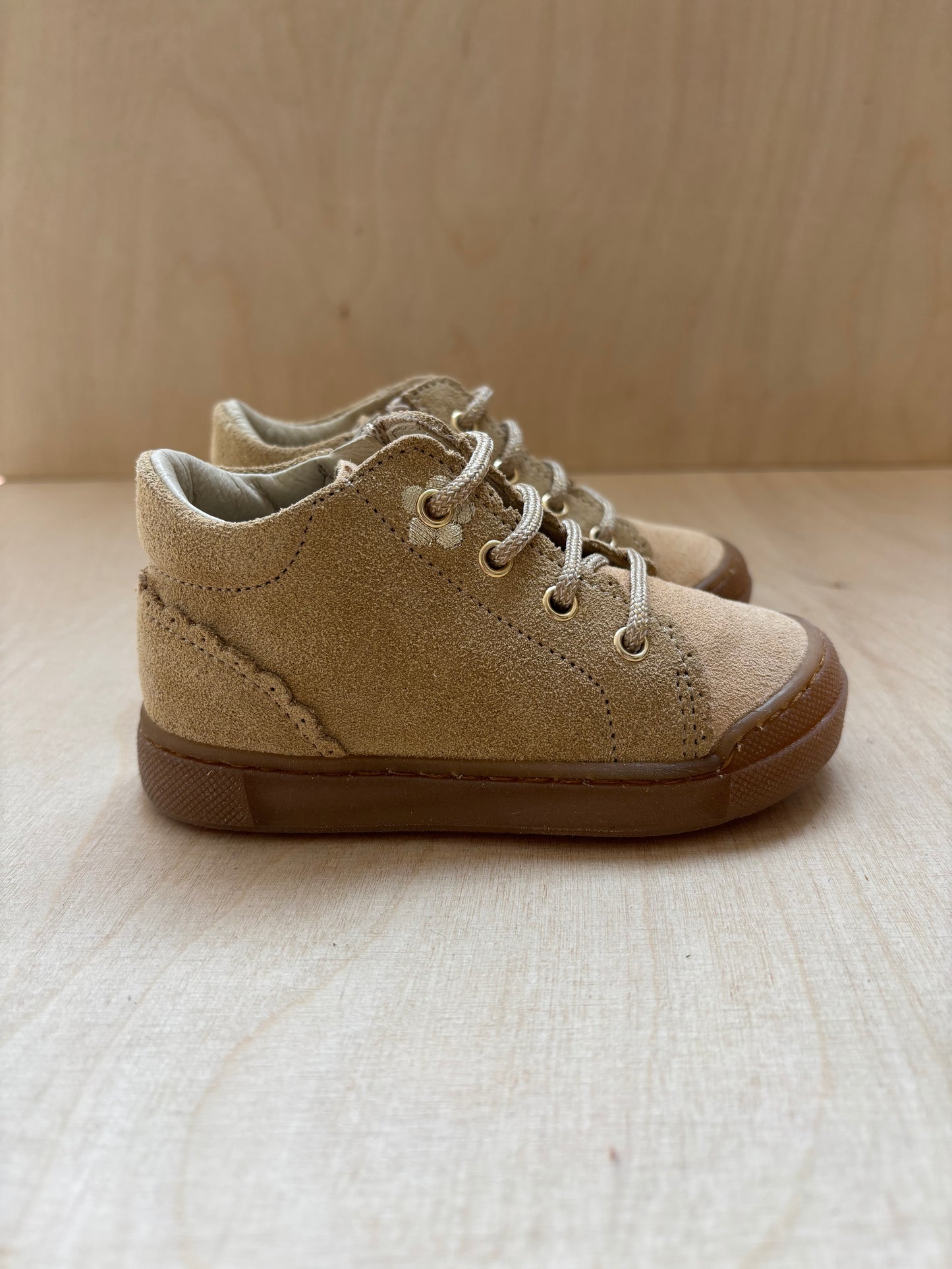 Falcotto eerste stap sneakertje  suede sand - vanilla