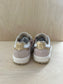 sneaker zachtroze, glittersteentjes, goud
