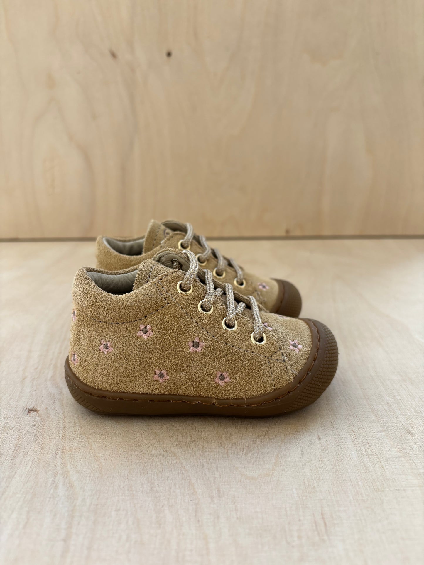 Naturino cocoon - sand - daisies