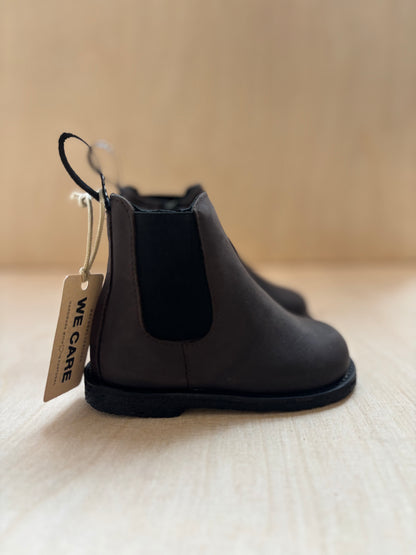 Angulus - beginner's chelsea boot - logotap - dark brown