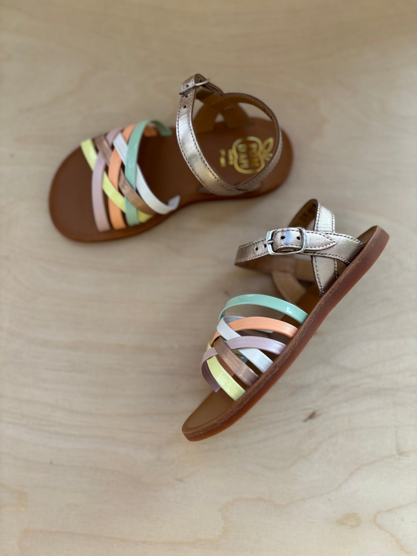 Pom d'api sandaal multi pastel