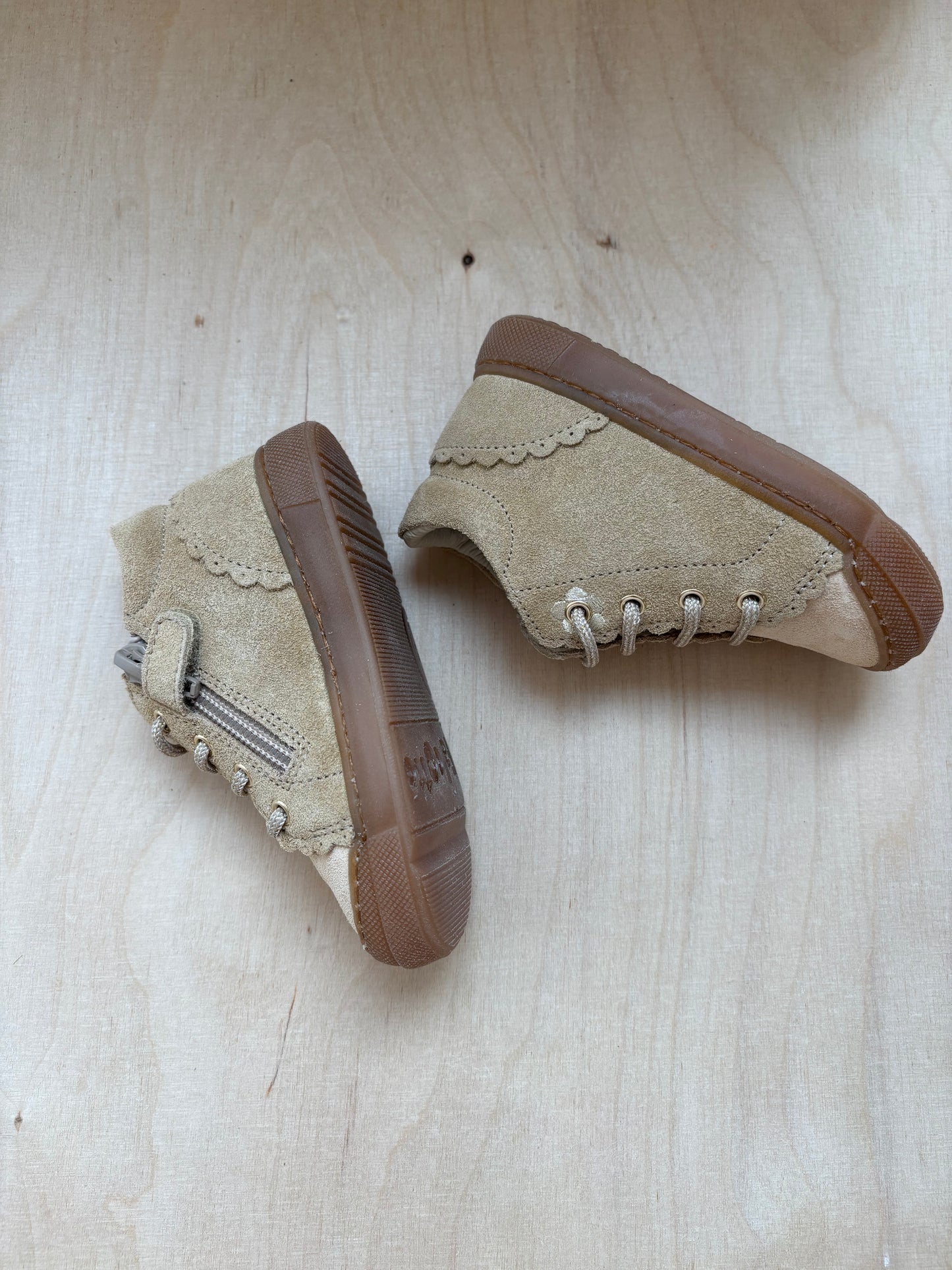 Falcotto eerste stap sneakertje  suede sand - vanilla
