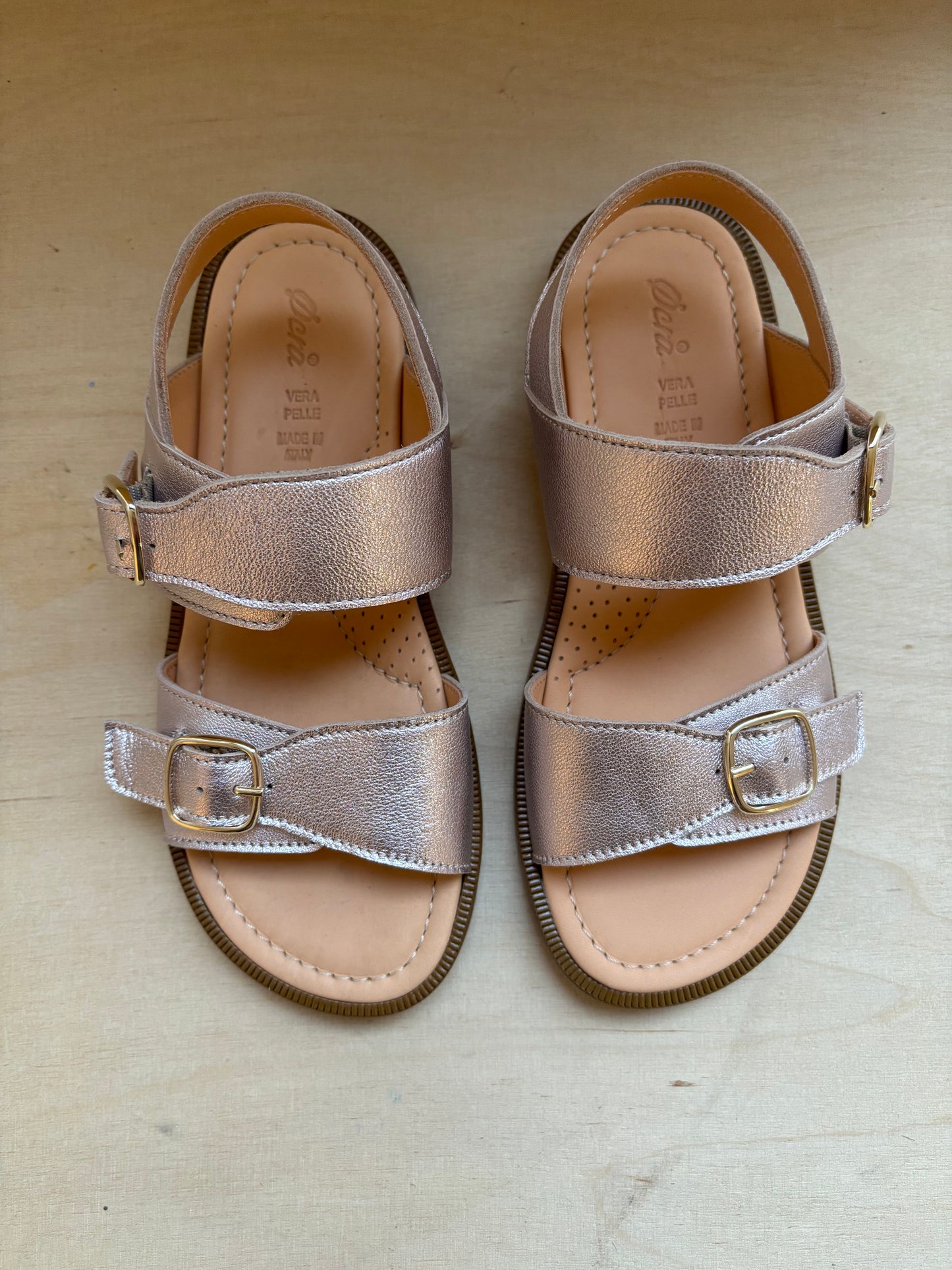 Ocra sandaal lou selena