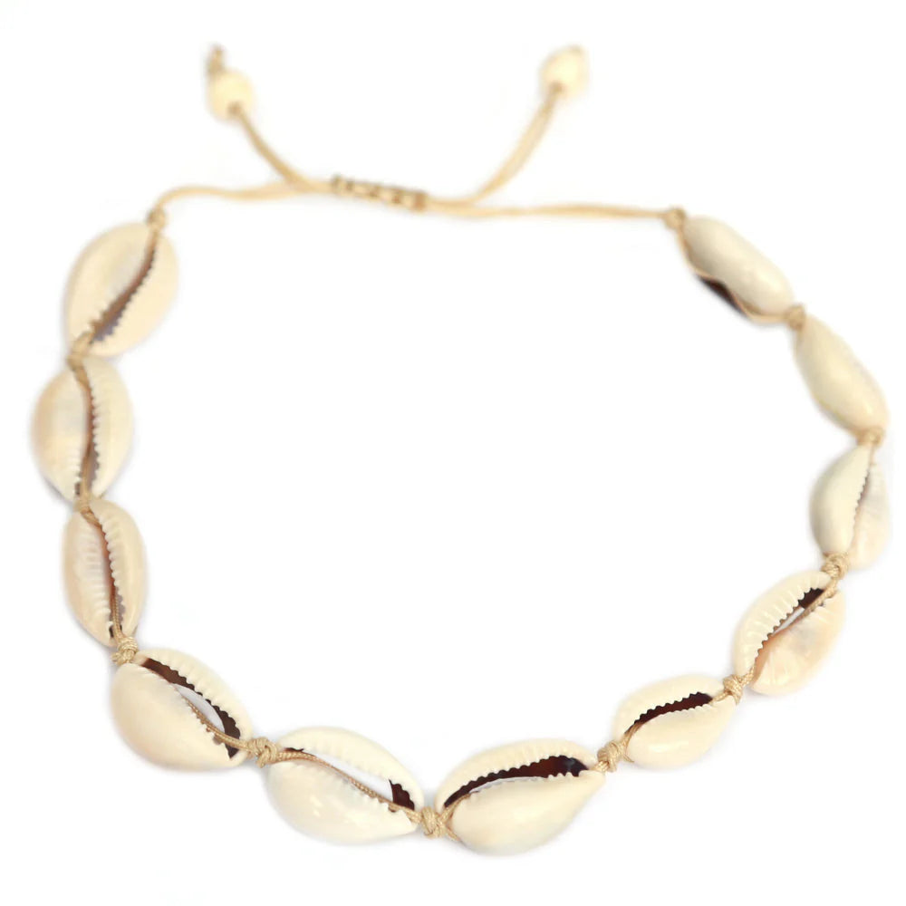 Enkelbandje met schelpjes