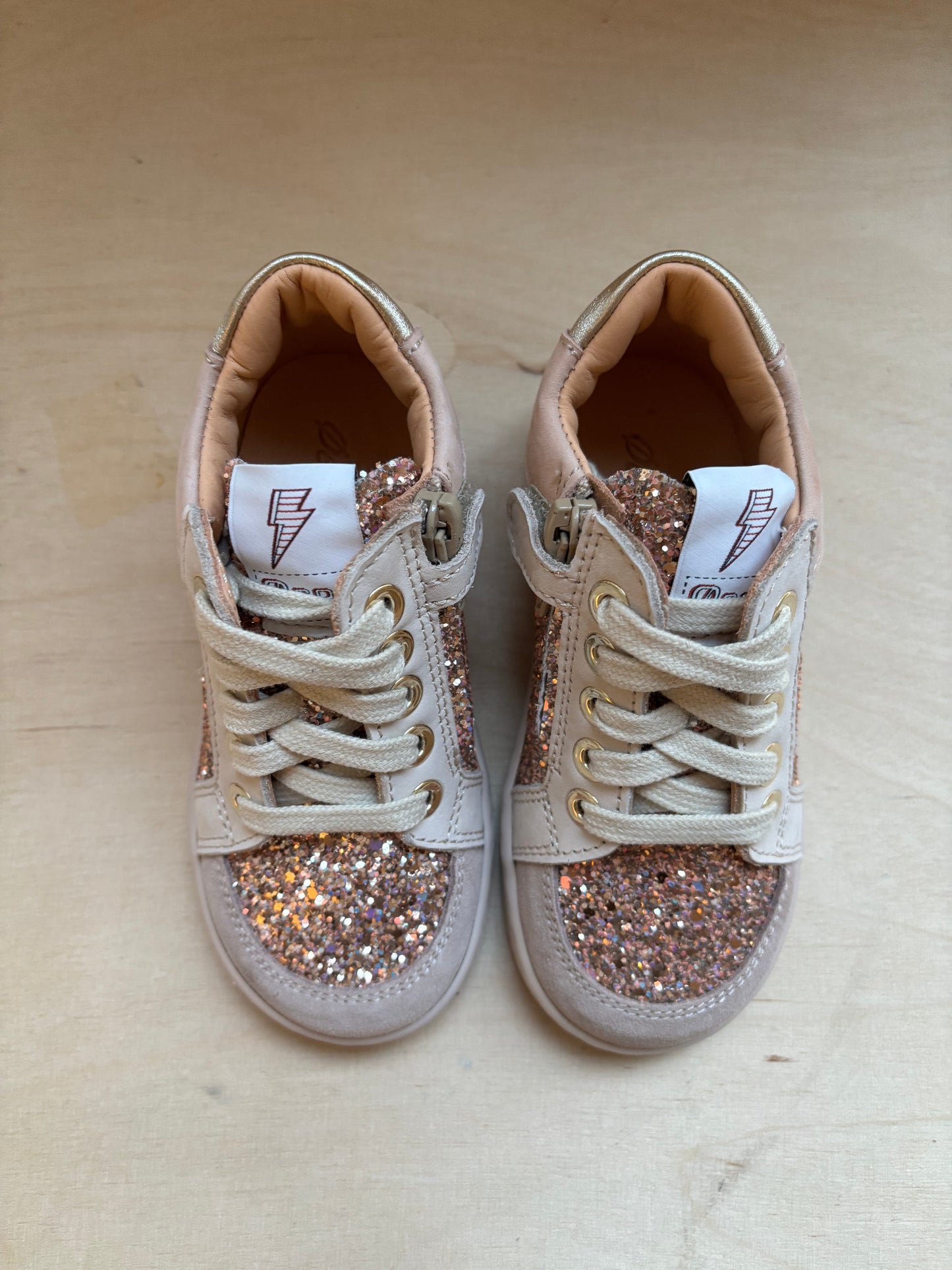 Ocra eerste stapper sneaker ruby glitter