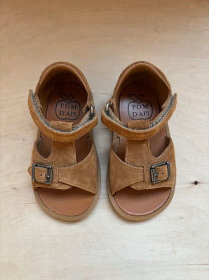 Pom d'api sandaal poppy easy camel light