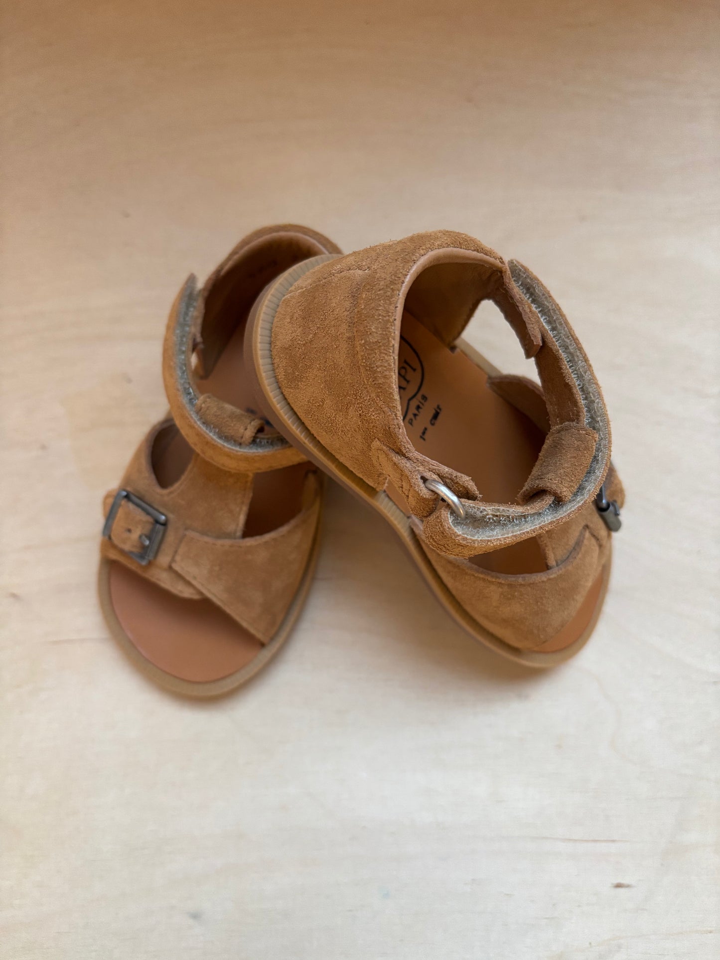 Pom d'api sandaal poppy easy camel light