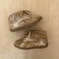 stand up - curry biscuit shiny