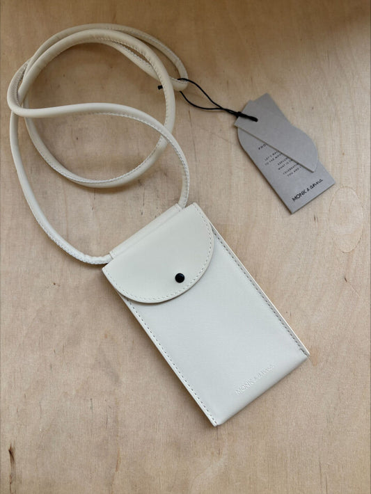 Monk & Anna phone pouche ecru