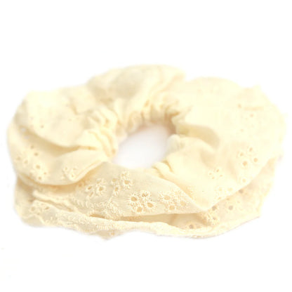 Scrunchie broderie beige