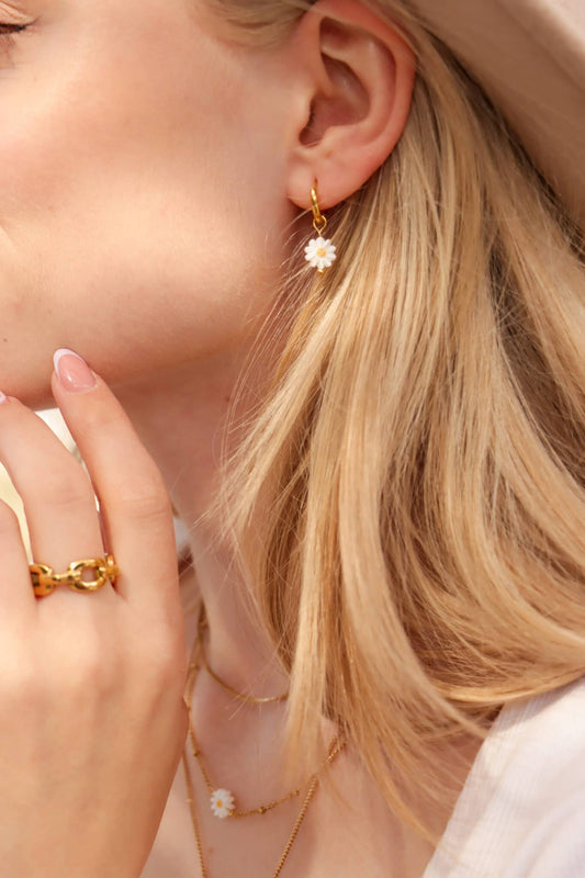 Daisy hoop gold
