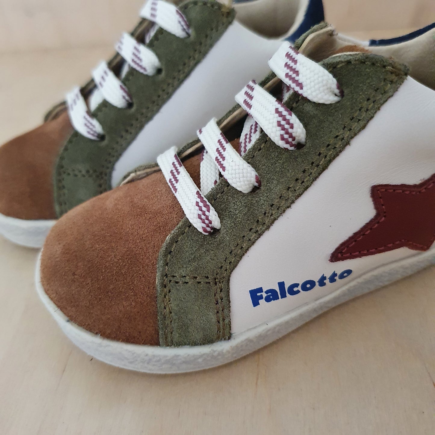 FALCOTTO - stapsneaker alnoite high - eyelets brown milk