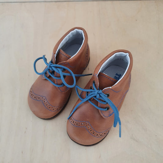 stapschoen - cognac/blauw